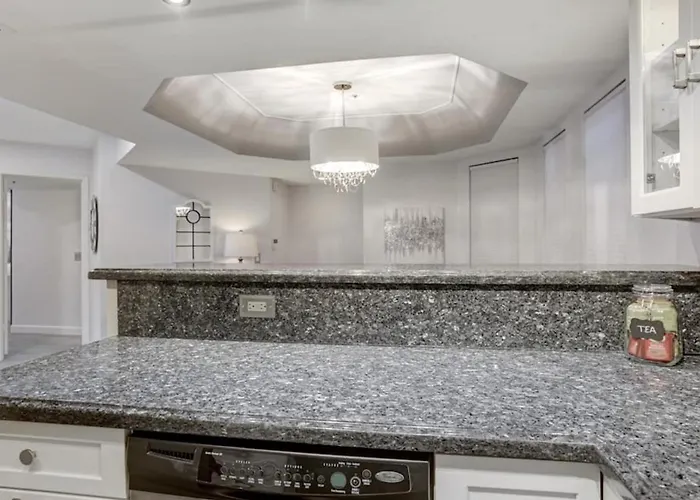 Ferienhaus Executive 2 Bdrm In The Heart Of Biltmore Phoenix